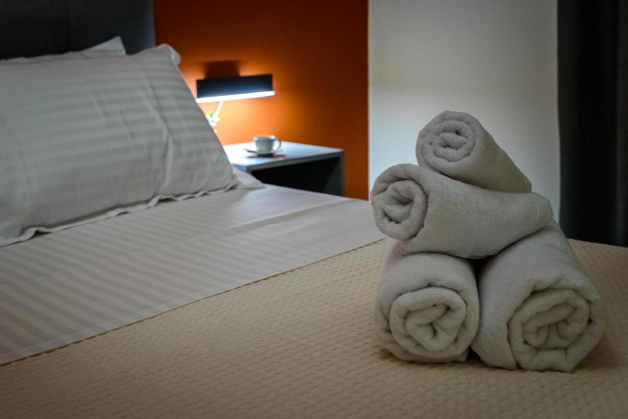 La Perla Di Nafplio - La Diva Di Nafplio - 2 Vip Villas מראה חיצוני תמונה