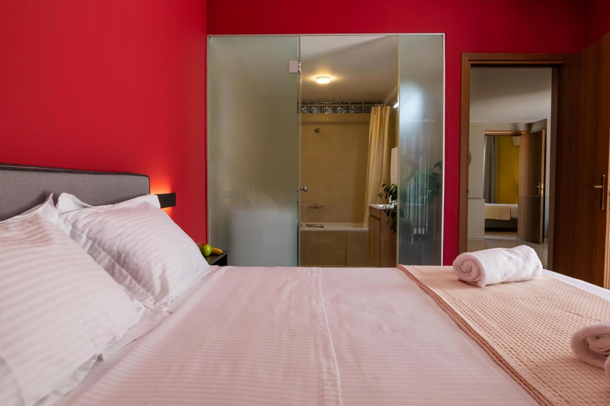 La Perla Di Nafplio - La Diva Di Nafplio - 2 Vip Villas מראה חיצוני תמונה